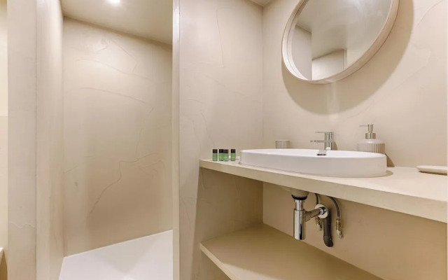 Beautiful AC Duplex Bastille Le Marais