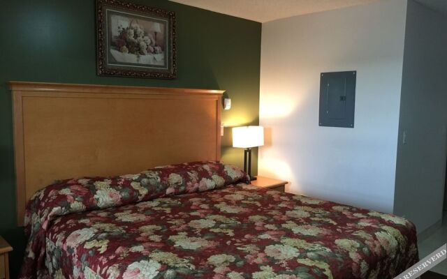 Chateau Motel