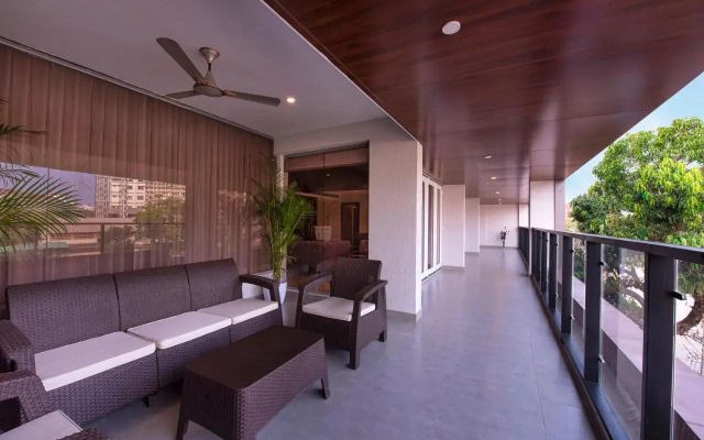 Hometown Galleria Manipal