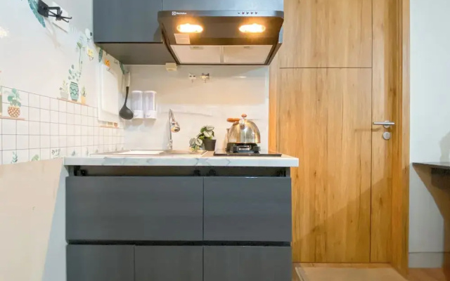 Great Choice 2Br At Lrt City Jatibening Apartment