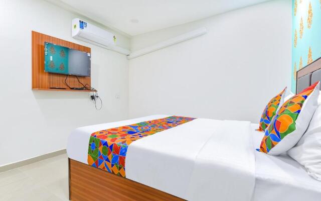 FabHotel Green Park - Nr. Geeta Mandir
