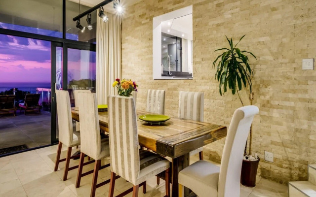 Spindrift in Camps Bay