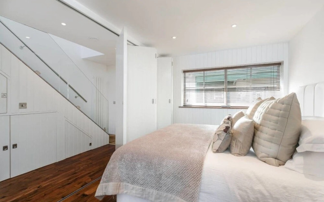 Stylish 1-bedroom Apt Close to Princes Street