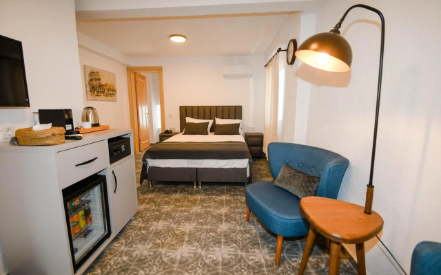 Swan Boutique Hotel