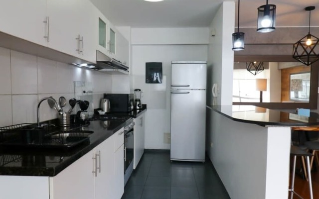 w Trendy 2BR in the Heart of Miraflores