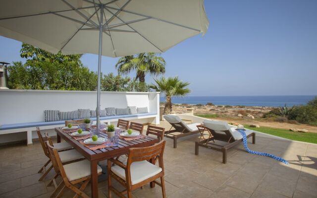 Nireas Seafront Villa 9