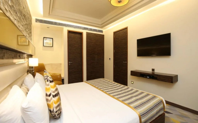 Arista Hotel by OYO Rooms