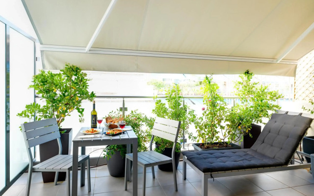 Phidias Piraeus Hotel