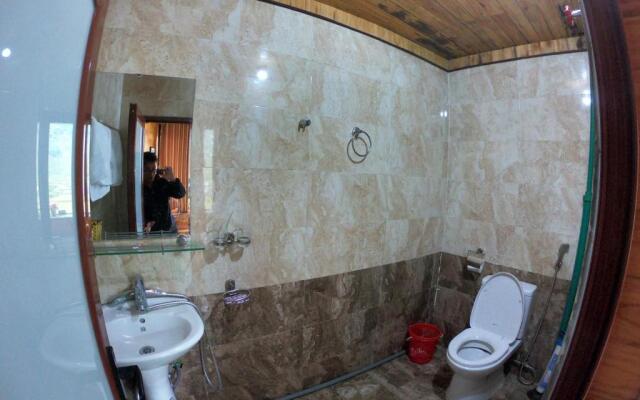 Amica House