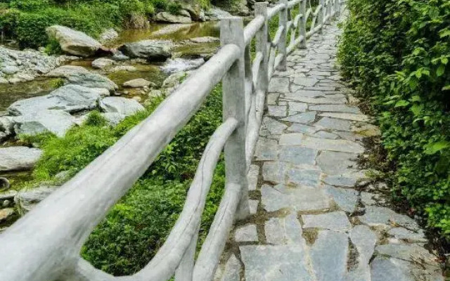 Chunjixia Resort
