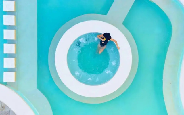 The Sens Riviera By Oasis