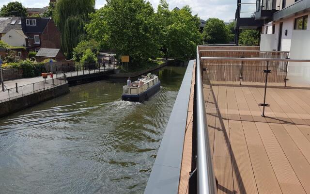 Kennet House Serviced Apartments, Reading - Apt B