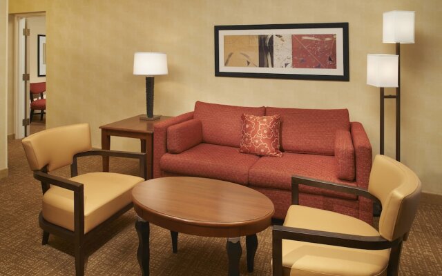 Courtyard Columbus Worthington