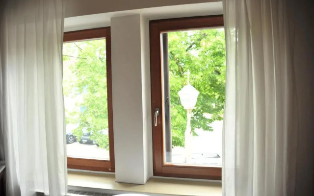 Logement Au Calme F2