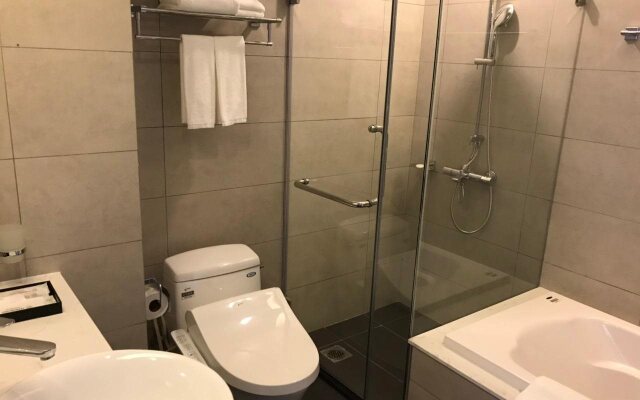 Parosand Hanoi Hotel & Apartment