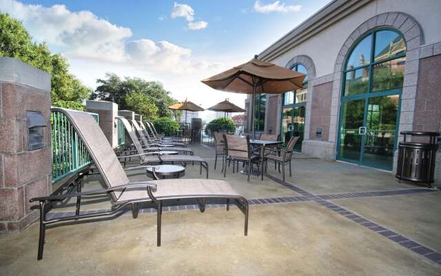 Embassy Suites by Hilton Montgomery Hotel & Conference Ctr