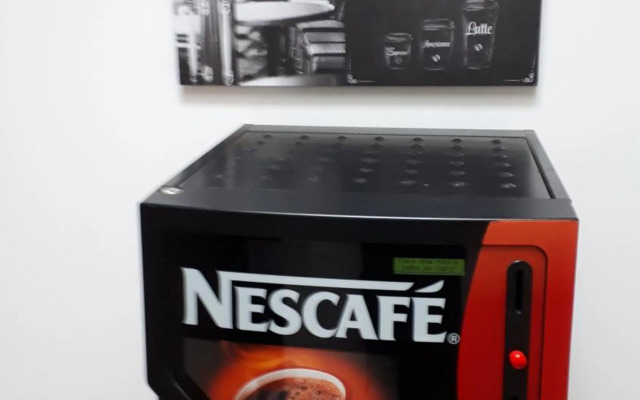 TMB (Train / Metro& Bus ) Oporto Station House