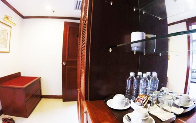 Adamson Park Hotel