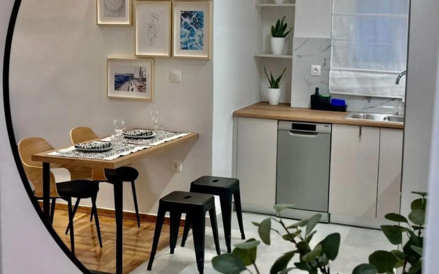 O&O GROUP -Classy Urban Haven Near Psyri