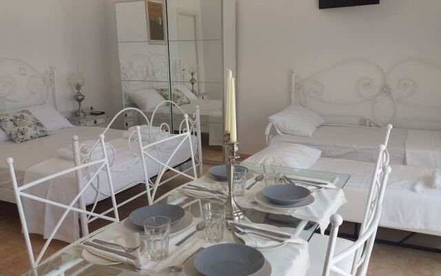 Estate Dafnopanagia Luxury Apartment