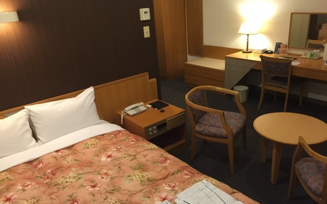 Shin Sayama Hotel – Guest Rooms – Sayama