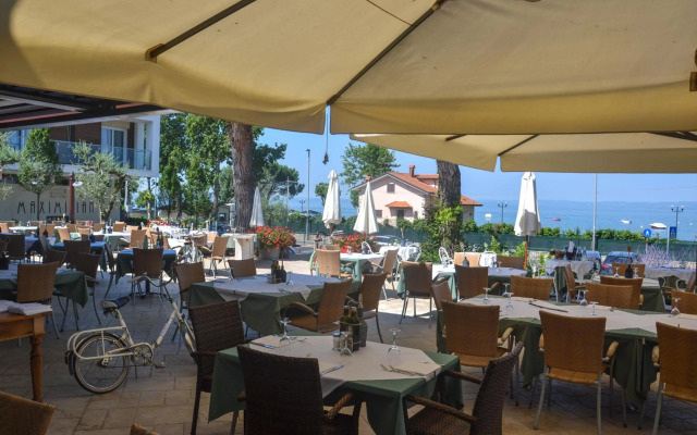 Hotel Maximilian