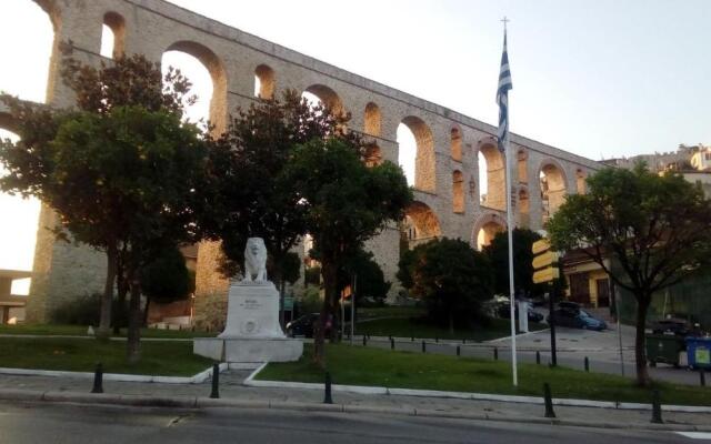 Kavala center ancient arches apartment