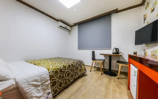 Boryeong Paradise Pension Motel