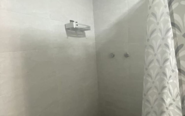 La paz Apartments