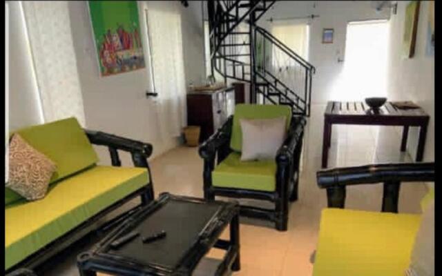 Hibiscus House Gambia