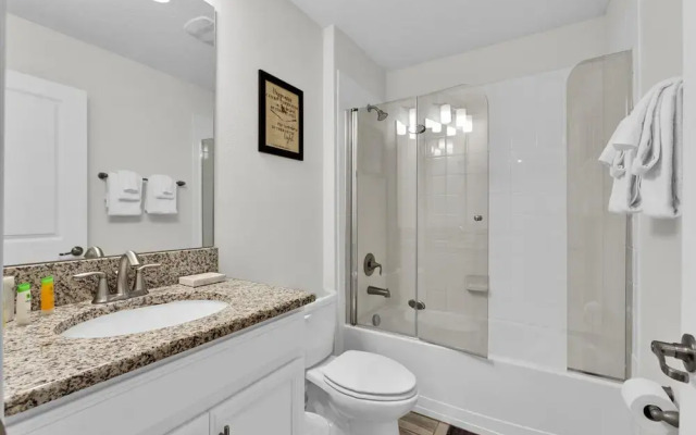 4724 Sleepy Hollow Drive