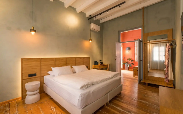 Full House Residence Chania