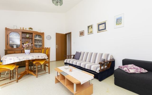 Apartment Raos