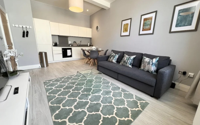 Windsor Castle Apartments