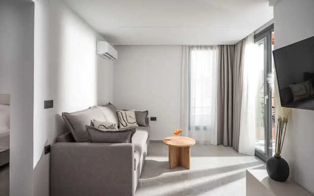 Senaon Urban Living Euphoria With Jacuzzi