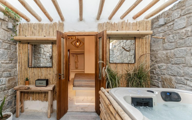 Naxian Serenity Suites