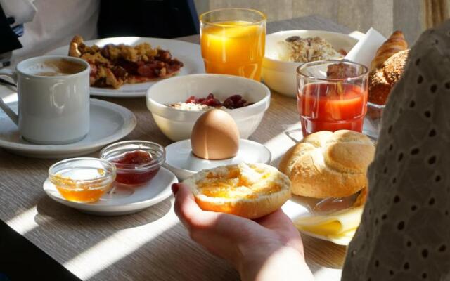 Westbahn Hotel (ex.Arthotel ANA Westbahn)