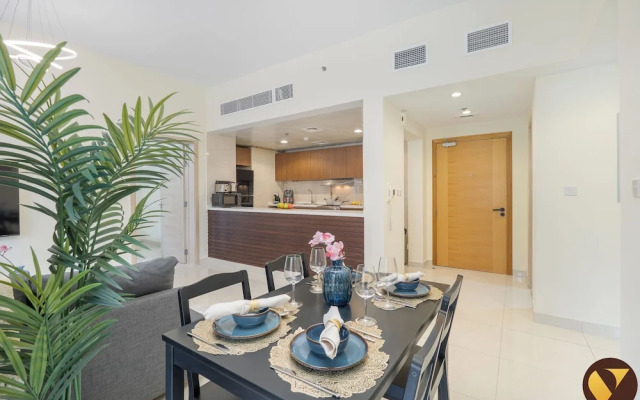Spacious Pulse Smart Residence JVC