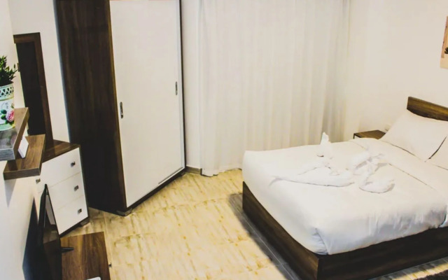 Aqua Palms Swim Up Apartments