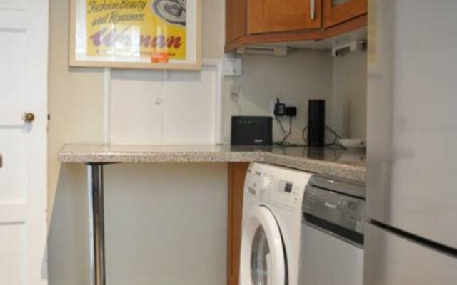 Stylish 1 Bedroom in the Heart of Chelsea