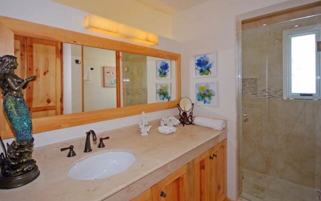 Casa la Mera Mora by Skyrun