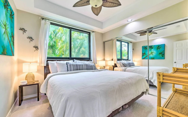 Bright & Airy Lahaina Condo - Walk to Beach!