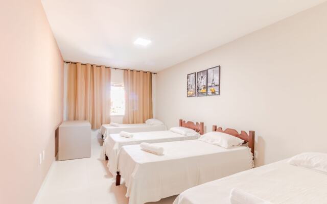 GB60 Excellent House 4 Suites