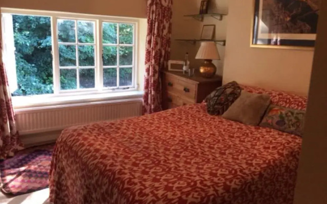 Bridge Cottage B & B