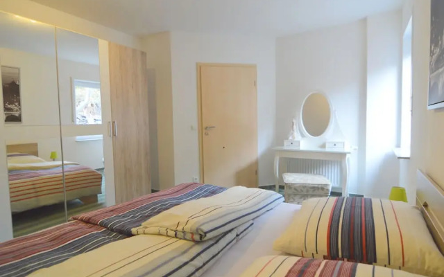 Luxurious Apartment in Ulmen near Lake