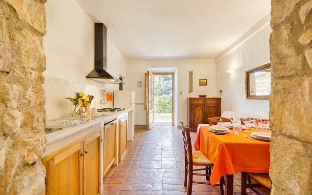 Montignano Trilo With Shared Pool