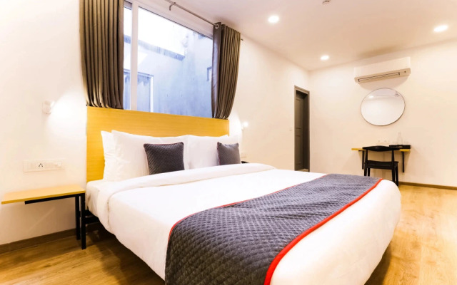 OYO Townhouse 311 Ekana Stadium