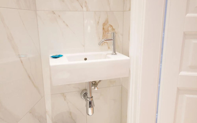 Studio Apartments Urania - Mai's Apartments