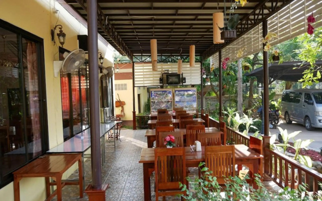 Suanluang Garden View Resort