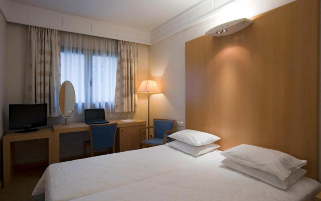 Central Athens Hotel